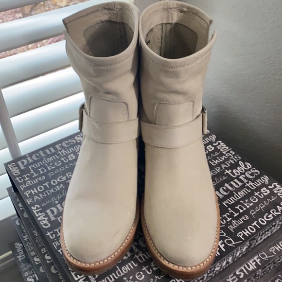 Frye Veronica leather booties size 6 - Picture 2 of 11